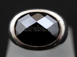 Ezüst gyűrű kővel, Ag., bruttó: 8,9gr., jelzés nélkül,  méret:55 /Silver ring with stone, Ag, gross. 8,9gr without signaling, size. 55
