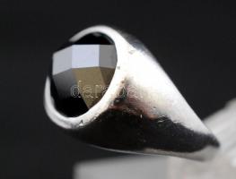 Ezüst gyűrű kővel, Ag., bruttó: 8,9gr., jelzés nélkül,  méret:55 /Silver ring with stone, Ag, gross....