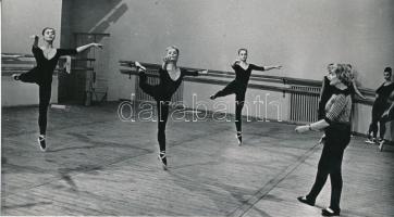 cca 1960 Balett próbaterem, 13x24 cm