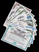 Amerikai Egyesült Államok 1966-1978. 10db klf részvény perforációval, bélyegzésekkel, lyukasztással ...