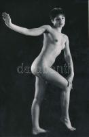 cca 1970 Női villantások, 4 db finoman erotikus fénykép, 23x14 cm / 4 erotic photos, 23x14 cm