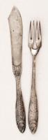 cca 1900 Jelzett, ezüstözött, halas étkészlet. 6 villa és kés / cca 1900 Fish fork and knife set. Si...