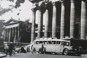 cca 1930 és 1960 Különböző autóbuszok különböző korokból, 3 db korabeli negatív modern nagyítása, 13...