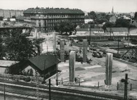 cca 1970 Budapest, Hungária körúti felüljáró építése, 2 db vintage fotó, 18x24 cm