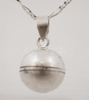 Ezüst nyaklánc medállal, Ag., nettó: 14,9gr.,  jelzett, 52cm/ Silver necklace with pendant, Ag, net....