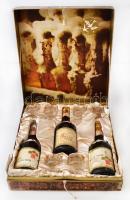 1964 Tokaji aszú és szamorodni, 3 palack, poharakkal díszdobozos kiadásban / Unopened bottle vintage wines