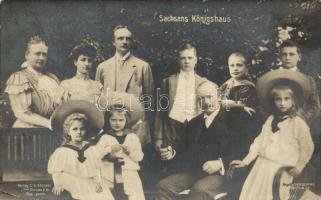 III. Frigyes Ágost szász király családja körében / Frederick Augustus III of Saxony among his family (EK)