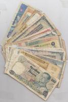 64db-os vegyes külföldi bankjegy tétel, közte Jugoszlávia, Románia, Szovjetunió T:vegyes
64pcs of v...