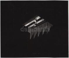 cca 1968 Veres Mihály: Konstrukció, feliratozott, pecséttel jelzett vintage fotóművészeti alkotás, 18x21 cm
