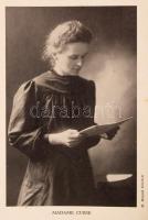 Éve Curie: Madame Curie. Bp., 1938, Révai. Kiadói kopottas-foltos egészvászon-kötésben. Könyvtári pe...