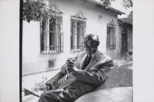 1970 Passuth László (1900-1979) író, Kotnyek Antal (1921-1990) fotóriporter hagyatékában őrzött 13 d...