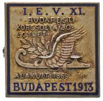 1913. Budapesti Korcsolyázó Egylet - I. E.V. XI. zománcozott, jelzetlen Ag jelvény (5.51g/21,5x21,5mm) T:2 tű akasztója letört Hungary 1913. Budapest Skating Club enamelled, hallmarked Ag badge (5.51g/21,5x21,5mm) C:XF hook of the pin is missing