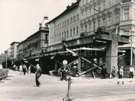 cca 1970 Budapesti felüljárók vegyes tétele, 6 db jelzés nélküli vintage városfotó, 18x24 cm