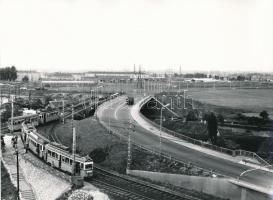 cca 1970 Budapesti felüljárók vegyes tétele, 6 db jelzés nélküli vintage városfotó, 18x24 cm