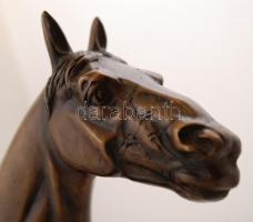 Jelzés nélkül: Ló. Bronz, sérült márvány talapzaton / Without sign bronze horse statue. h:41 cm, m:3...