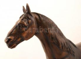 Jelzés nélkül: Ló. Bronz, sérült márvány talapzaton / Without sign bronze horse statue. h:41 cm, m:3...