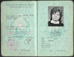 1995 Román, szocialista útlevél sok pecséttel, pp.:28, 14x9cm