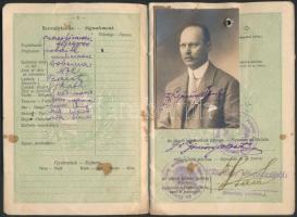1924 Magyar Királyság útlevél dr. Gömöry Albert székesfővárosi főjegyző részére kiállítva, pp.:32, 1...