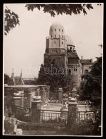 cca 1930 Kerényi Ferenc: A Gellért fürdő hátulról. / Gellért Spa. 18x24 cm