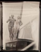 cca 1900-1930 9 db fotó a Balatonról és balatoni hajókról, valamint egy kivételével a hozzá tartozó ...