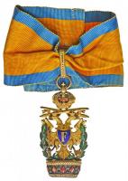 1884. Vaskorona Rend II. osztálya hadidíszítménnyel és kardokkal aranyozott kitüntetés nyakszalaggal, hátoldalán A. E. KÖCHERT - WIEN gyártói jelzéssel T:2,2- több kis zománchiány és hiba, a jobb oldali kard enyhén hajlott Austro-Hungarian Monarchy 1884. Order of the Iron Crown, Second Class with War Decoration and Swords gilt decoration with neck ribbon, on its back A. E. KÖCHERT - WIEN makers mark C:XF,VF several small enamel errors and some missing, the right sword slightly curved NMK 92.