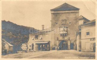 Körmöcbánya, Kremnica; Városkapu tér, üzletek / gate, square, shops (EK)