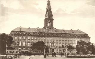 Copenhagen, Kobenhavn; Christiansborg Slot / Palace, tram