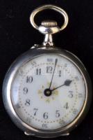 Ezüst zsebóra, Ag., bruttó:23,3gr., jelzés nélkül, működik, d:3cm /Silver pocket watch,  Ag., gross: 23,3 gr, without hallmark, it works, d: cca 3 cm