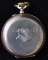 Ezüst zsebóra, Ag., bruttó:24gr., jelzés nélkül működik, számlap kissé repedt, d:3cm / Silver pocket...