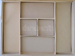 Budapest dohány doboz, karton, 29×22 cm