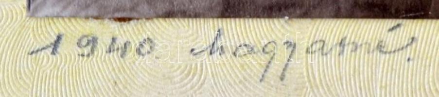 1940 Kisfiú iskolai egyenruhában, kartonra kasírozott fotó, 22x16 cm, karton 33x25 cm