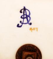 cca 1900 August Bauscher empír stílusú díszváza mitológiai jelenettel, kézzel festett, jelzett, hibá...