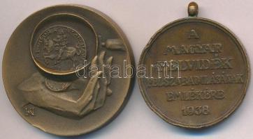 9db-os érem, kitüntetés és bankjegy tétel: Kiss Nagy András (1930-1997) 1981. "A Magyar Numizma...