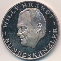 NSZK 1974. "25 éves az NSZK / Willy Brandt" jelzett Ag emlékérem (25g/1000/40mm) T:PP ujjlenyomat FRG 1974. "25 Jahre Bundesrepublik Deutschland / Willy Brandt" hallmarked Ag medallion (25g/1000/40mm) C:PP fingerprint