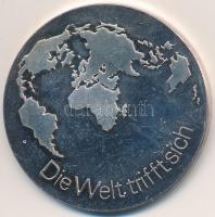 NSZK 1974. "1974-es labdarúgó-világbajnokság" jelzett Ag emlékérem (14,83g/0.999/34mm) T:P...