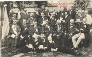 Nagykároly, Carei; a Városi Dalegyesület tagjai, kiadja Csókás László / members of the town's men choir (EK)