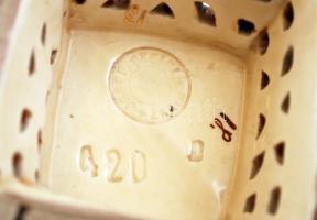 Josef Steirl Znaim virágmintás kerámia váza, kézzel festett, jelzett, sérült, m: 31 cm