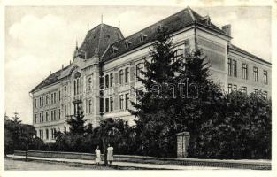 Rimaszombat, Rimavská Sobota; Állami reálgimnázium / grammar school