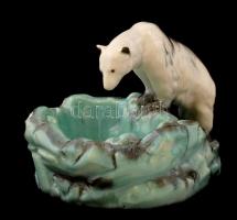 Ditmar Urbach porcelán jegesmedvés asztali kínáló, matricás, jelzett, apró kopásnyomokkal, m: 17,5 cm