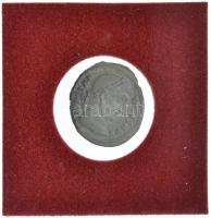 Római Birodalom / Heraclea / I. Constantinus 324. Follis Br T:2 Roman Empire / Heraclea / Constantine I 324. Follis Br "CONSTAN-TINVS AVG / D N CONSTANTINI MAX AVG - VOT . XX - SMHA" C:XF RIC VII 60.