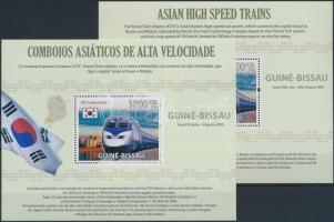 Modern locomotives minisheet + English and Portuguese version block Modern mozdonyok kisív + angol é...