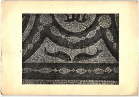 Szombathely - 4 db városképes képeslap, egy másodpéldánnyal: Római út a püspöki kertben, Krisztus sz...