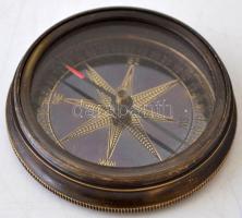 A Titanic katasztrófájának emlékére kiadott iránytű, működik, d: 6 cm