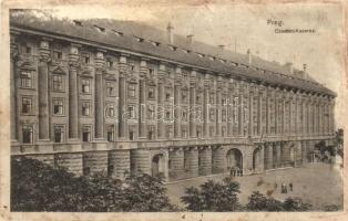 Praha, Prag; - 19 old postcards in mixed quality, with one litho card