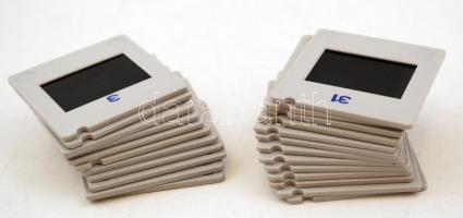 24 db dia profi aktfotókkal, dobozban