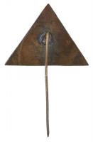 ~1920-1930. "Hármas halomra helyezett kettős kereszt" zománcozott fém kitűző (36x25mm) T:2