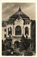 Marosvásárhely, Városháza, országzászló / town hall, national flag