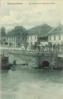 Besztercebánya, Szent István tér, Beszterce folyó; Machold F. kiadása / riverside