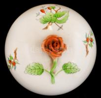 Herendi virágmintás rózsadíszes nagy bonbonier, kézzel festett, jelzett, apró kopásnyomokkal, kis le...