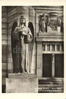 Krasznahorka, Mauzóleum, angyal szobor a bejáratnál / mausoleum, angel statue by the entrance (EK)